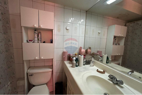 Departamento Amplio Con Excelente Conectividad