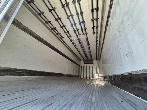 Vw 30330 2023 Baú Frigorífico Refrigerado Bitruck 4 Eixos