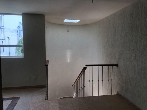 Excelente Casa En Renta En Blvd. Privada Juriquilla, Querétaro
