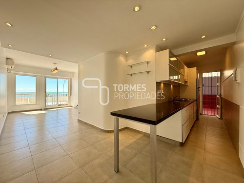 Venta 3 Ambientes Frente Al Mar Con Cochera En Edificio Nirvana - Torreon Mar Del Plata