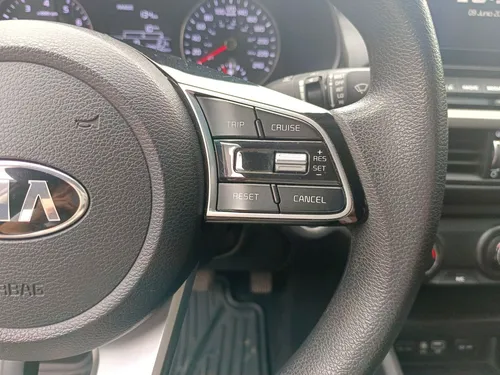 Kia Forte 2.0 LX 4 p Mt