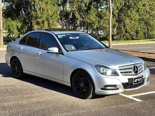Imagen 2 de 15 de Mercedes Benz C250 Avantgarde At 2013