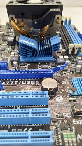 Placa Mãe Asus M4a77t/usb3 + Amd Phenon Ll X6 *ler Descrição (Usado)