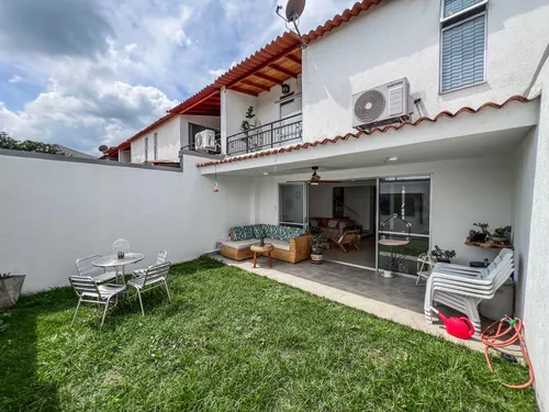 Casa En Arriendo En Ciudad Country. Cod A8014631