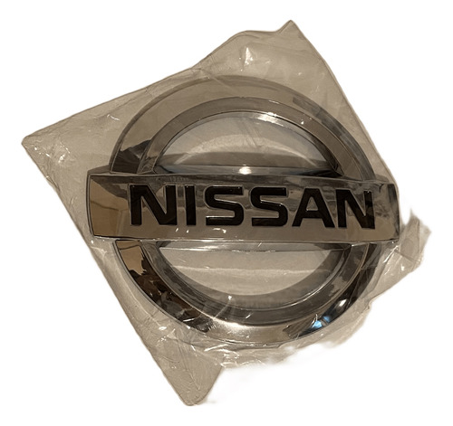 1 Emblema Insignia Nissan 128x108mm Con Adhesivo 3m