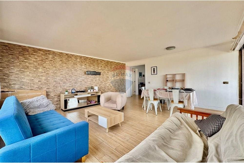 Oportunidad - Departamento Renovado - Las Condes