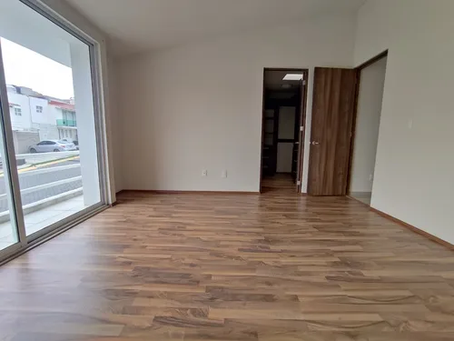 Hermosa Casa Para Estrenar, 3 Recameras 3.5 Baños