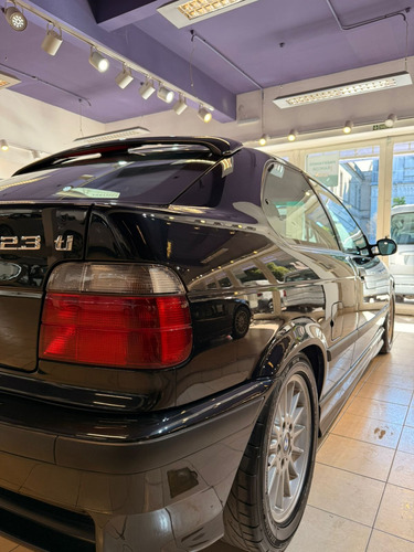 BMW 323 TI SPORTIVE