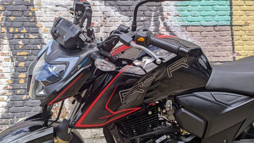 Imagen 6 de 13 de Tvs Rtr 200