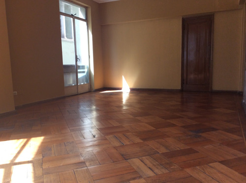 Oportunidad!! Dp., 3d/2b, 102 M2, A Pasos De Metro La Moneda