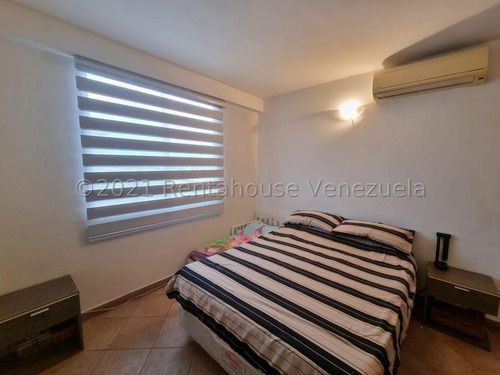 Imagen 14 de 30 de Se Vende Apartamento En Centro (cabudare) Rah: #22-11401