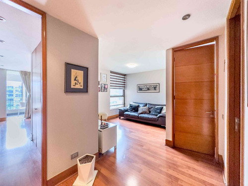 Modern Furnished Flat, 3 Bedrooms, Next To Militares Riesco