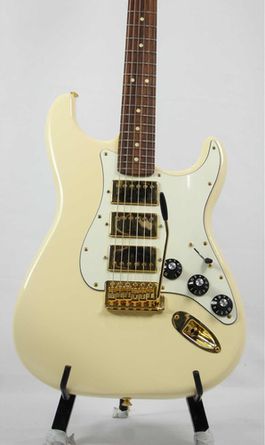 Fender Blacktop Stratocaster Hhh Olympic White Gold Hardware