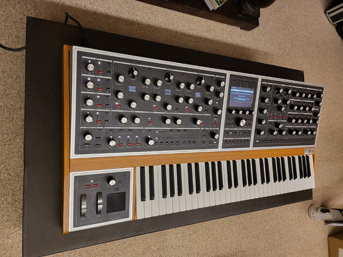 Moog One 16-voice Polyphonic Analog Synthesizer