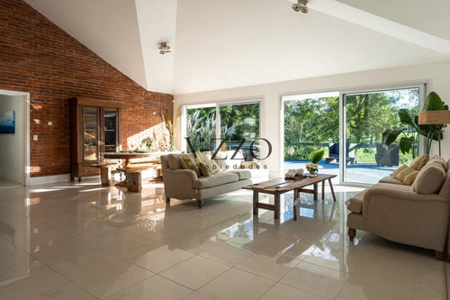 Casa Sobre El Green Del Hoyo 7 Del Cantegril Country Club