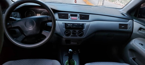 Imagen 6 de 7 de Mitsubishi Lancer Sincrónico