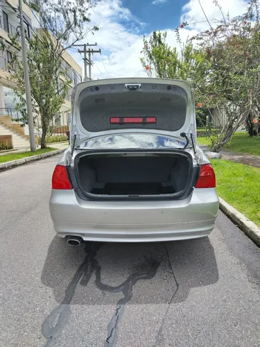 BMW Serie 3 2.0 320i E90 Lci
