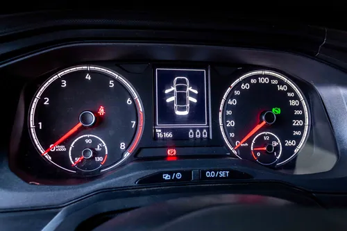 Volkswagen Virtus TRENDLINE L4 1.6L 110HP AUT