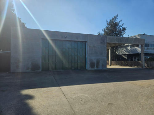 Camino Carrasco Y Cooper, 4257 M2 De Terreno, 600 M2 Construídos, Frente 37 Mts !!