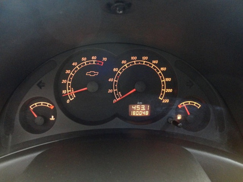 Chevrolet Corsa 1.4 MPFI MAXX SEDAN 8V FLEX 4P MANUAL