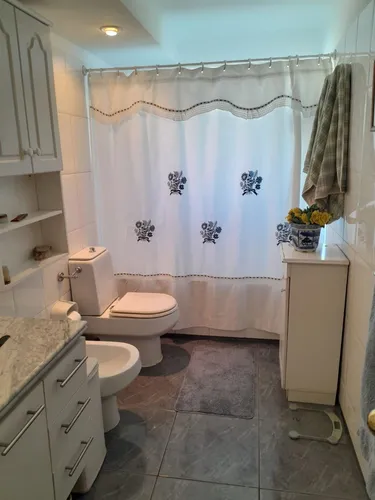 Departamento En Venta De 4 Dorm. En Viña Del Mar