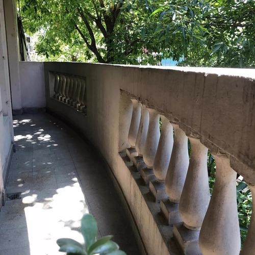 Departamento En Venta En Recoleta, Capital Federal, Buenos Aires