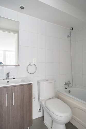 Imagen 24 de 30 de Departamento Remodelado Con Excelente Conectividad