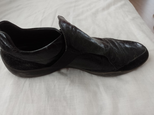 Zapato De Dama,en Cuero,con Aplicaciones En Gamuza,talle 37.