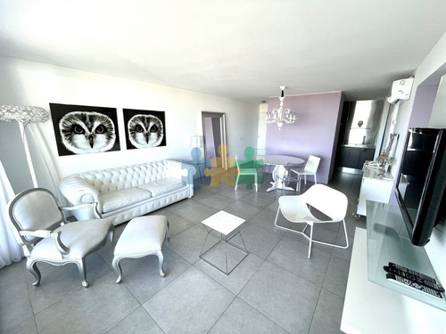 Imagen 4 de 28 de Apartamento De Primera Categoria En Torre Con Amenities