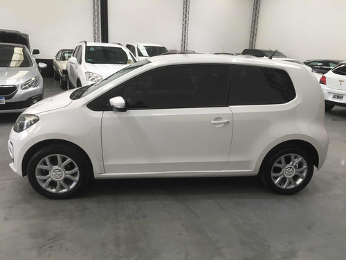 Imagen 6 de 15 de Volkswagen Up! 2015 1.0 High Up! 75cv 3 P