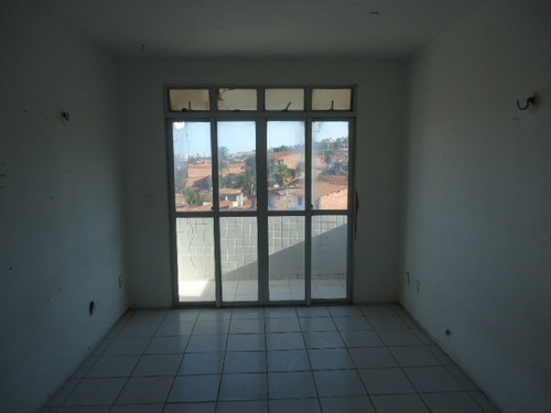 Imagem 5 de 11 de Apartamento Para Alugar Na Cidade De Fortaleza-ce - L4090