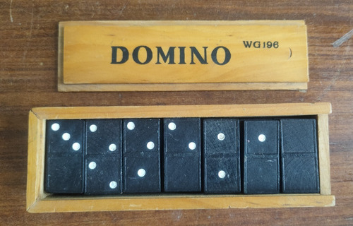 Juego De Mesa Domino De Madera 28 Fichas