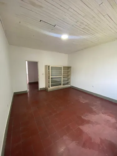Local En Arriendo En San Bosco. Cod A11503