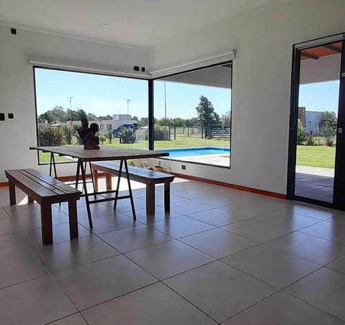 Imagen 4 de 9 de Casa Quinta A La Venta, En San Miguel Del Monte