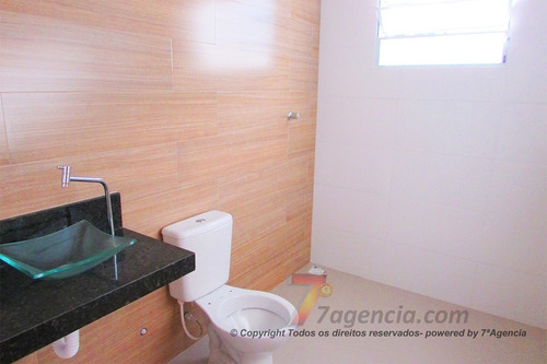 Imagem 14 de 24 de Casa Em Itanhaem Nova 2 Dorms Sendo 1 Suite Piso Porcelanato Espaço Gramado Garagem 3 Carros