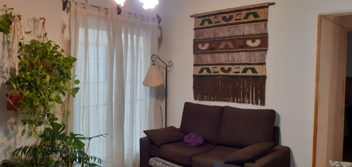 Imagen 1 de 13 de Departamento 2 Ambientes Muy Buena Ubicación