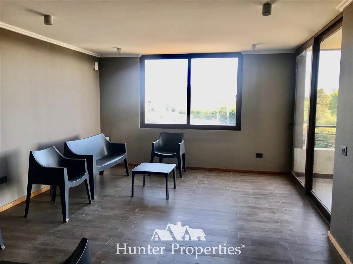 Imagen 3 de 23 de Amplio Y Moderno Departamento De 3d+se+3b En Venta E