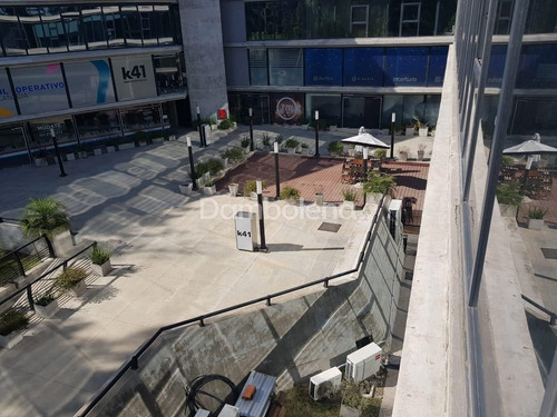 Imagen 5 de 15 de Oficina En Venta O Permuta Ubicado En Francisco Álvarez, Moreno