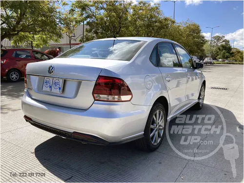 Volkswagen Vento 1.6 Confortline Mt