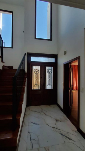 Imagen 3 de 30 de Venta Casa 5 Ambientes Con Piscina En Barrio El Golf - Nordelta.
