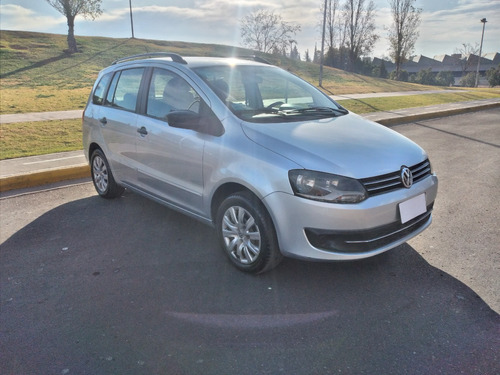 Volkswagen Suran 1.6 Comfortline (l10) 2011 Nafta / Mendoza