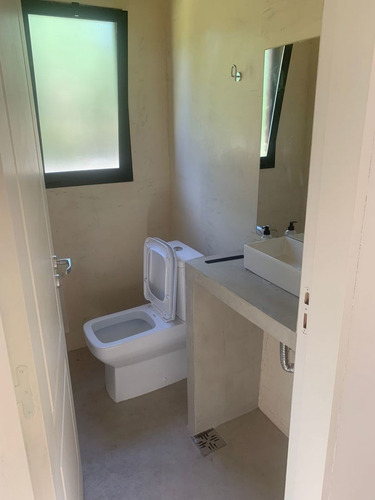 Imagen 7 de 17 de Casa A Estrenar - Praderas Luján - 5 Ambientes - Pileta
