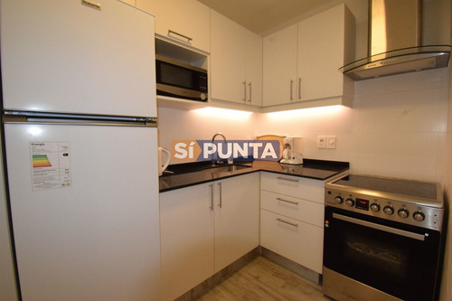 Imagen 7 de 18 de Apartamento En Venta - Península