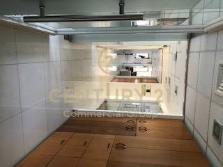 Imagen 5 de 17 de Vendo Espectacular Oficina En Pleno Barrio El Golf