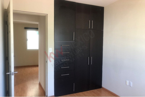 Tu Nuevo Hogar En Real De Arboledas, Celaya. Casa En Fraccionamiento Privado Con Vigilancia 24/7