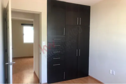 Tu Nuevo Hogar En Real De Arboledas, Celaya. Casa En Fraccionamiento Privado Con Vigilancia 24/7