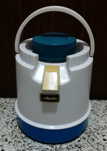 Termo Aladdin De 3.78 Litros Con Dispensador De Bombeo