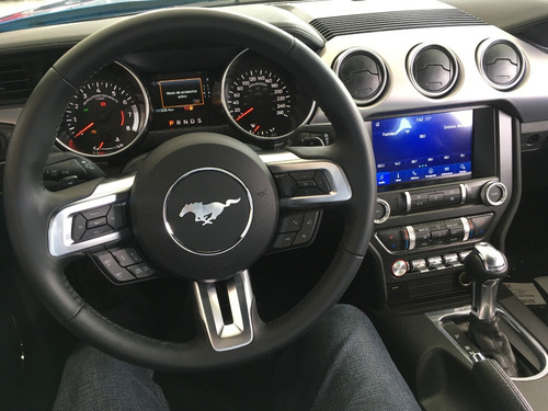 Ford Mustang Gt Negro At 5.0l 2020