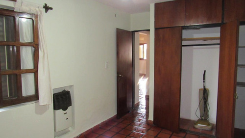 Imagen 10 de 24 de Casa En La Plata Calle 124 E/ 48 Y 49 - Dacal Bienes Raices