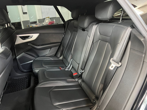 Audi Q8 S Line 2021